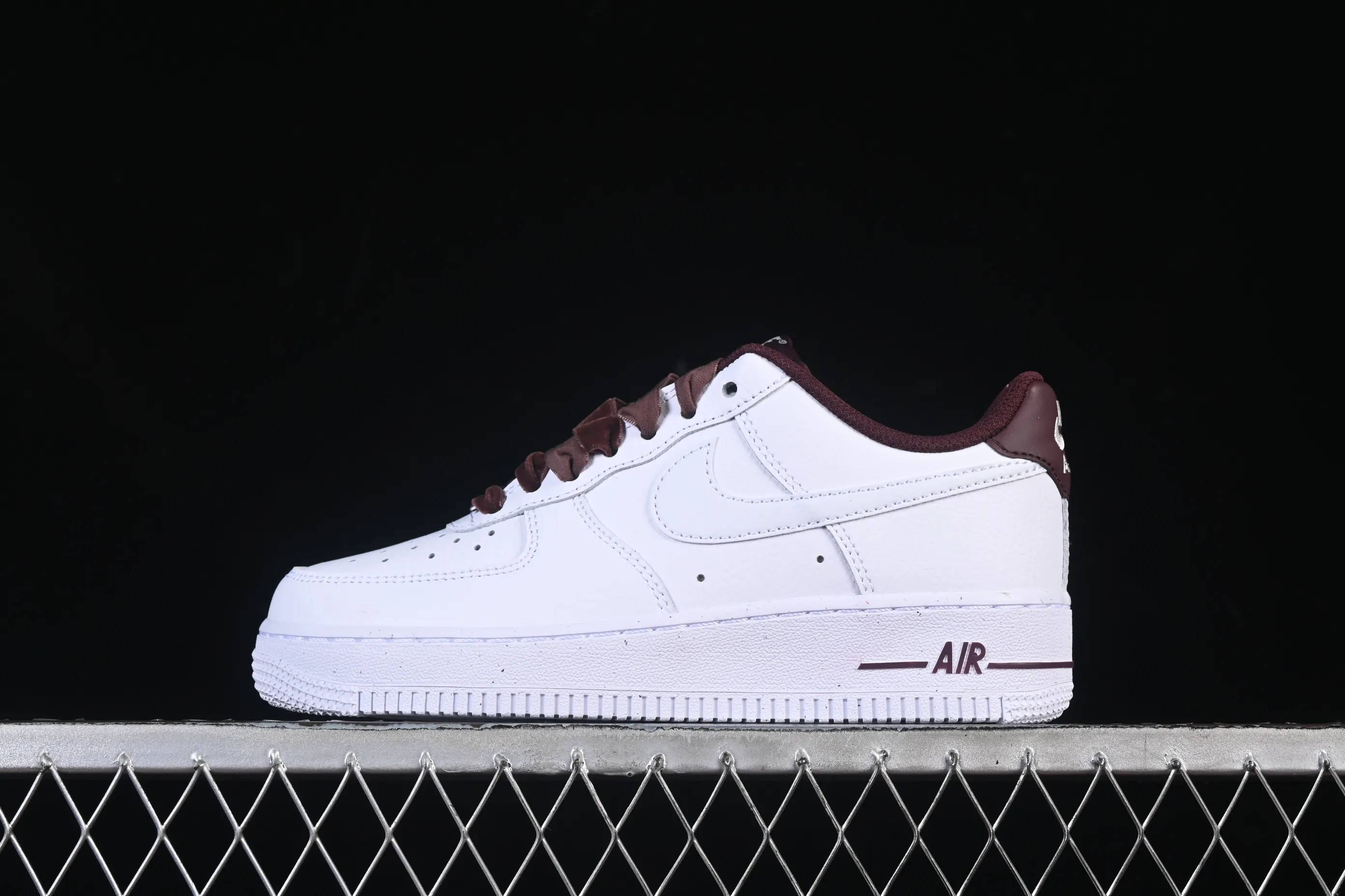 All categories Nk Air Force 1 Air Force series Nk Air Force 1 Low Air Force low-top Nike Air Force 1'07 Low Air Force 1 low-top casual sneakers HV4403-600